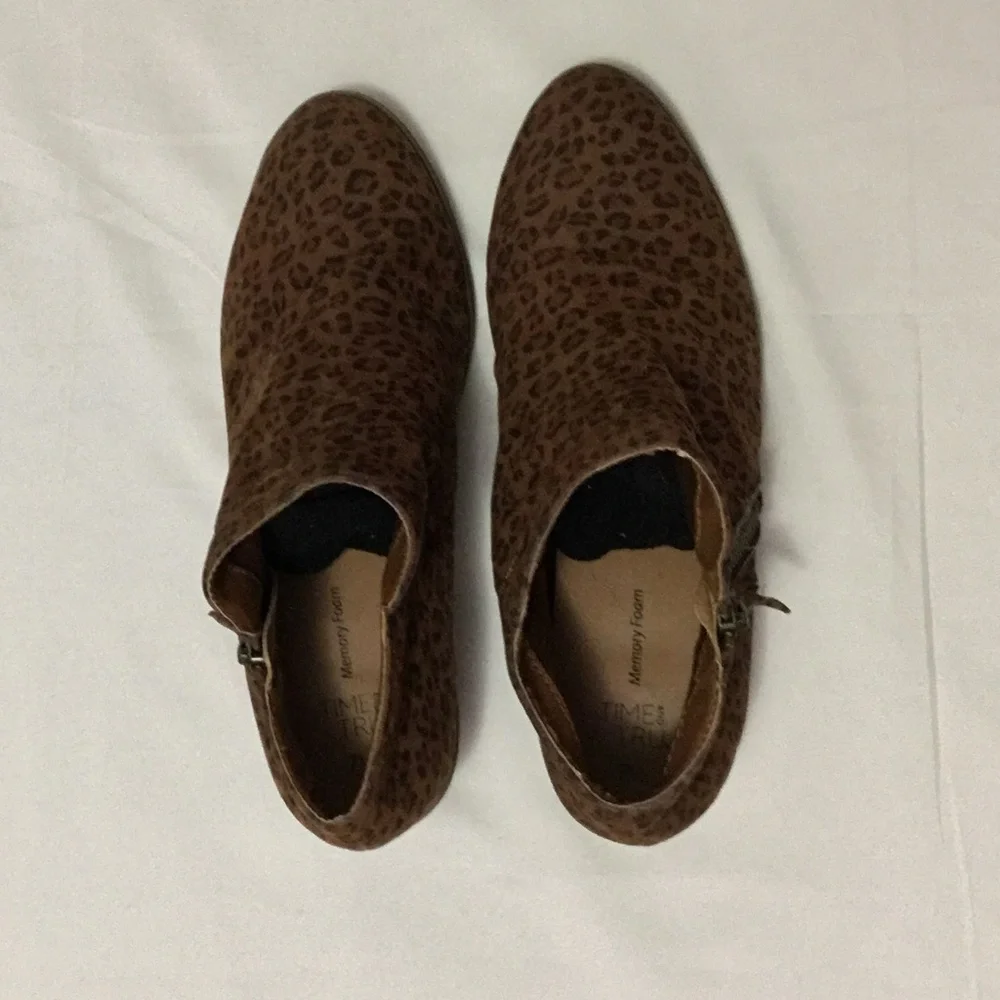 Time and Tru Brown Leopard Ankle Booties